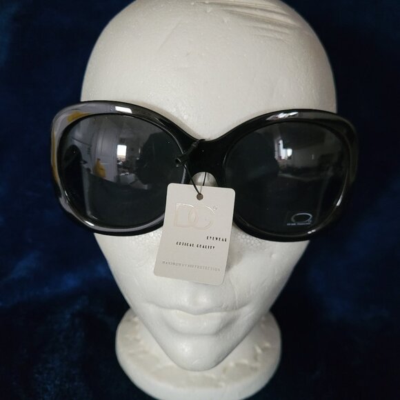 ~  Ladies Sunglasses - Picture 1 of 3